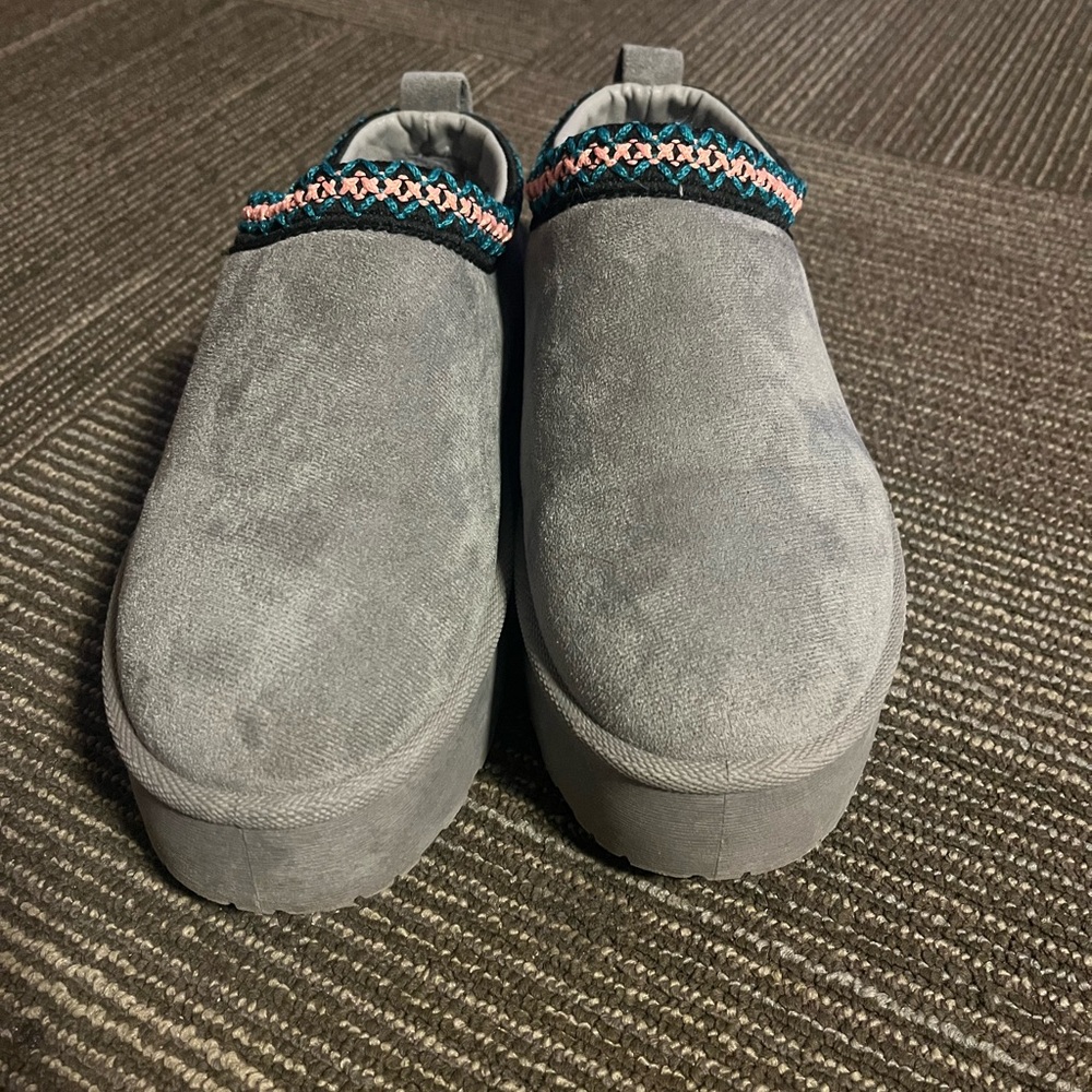 Gray Slip-On Platform Shoes with Colorful Trim